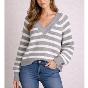 A NEW DAY Gray & White Striped Winter Knit V-Neck Sweater NWOT